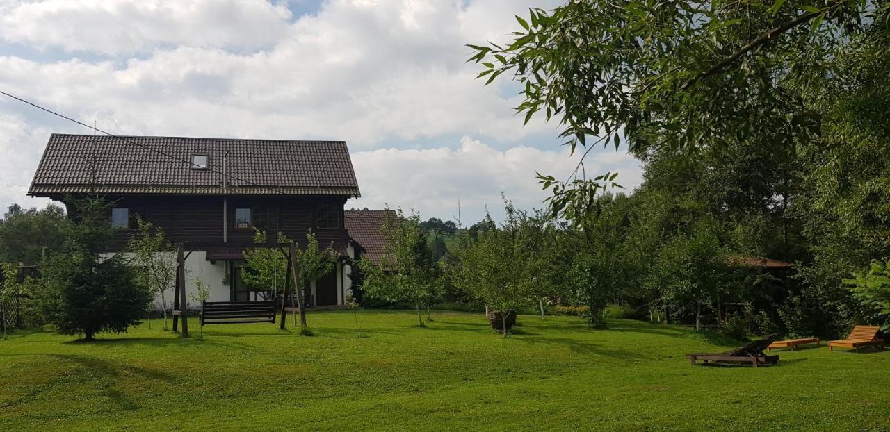 Gallery Of Mountains Holiday Home Yasinya Exterior foto